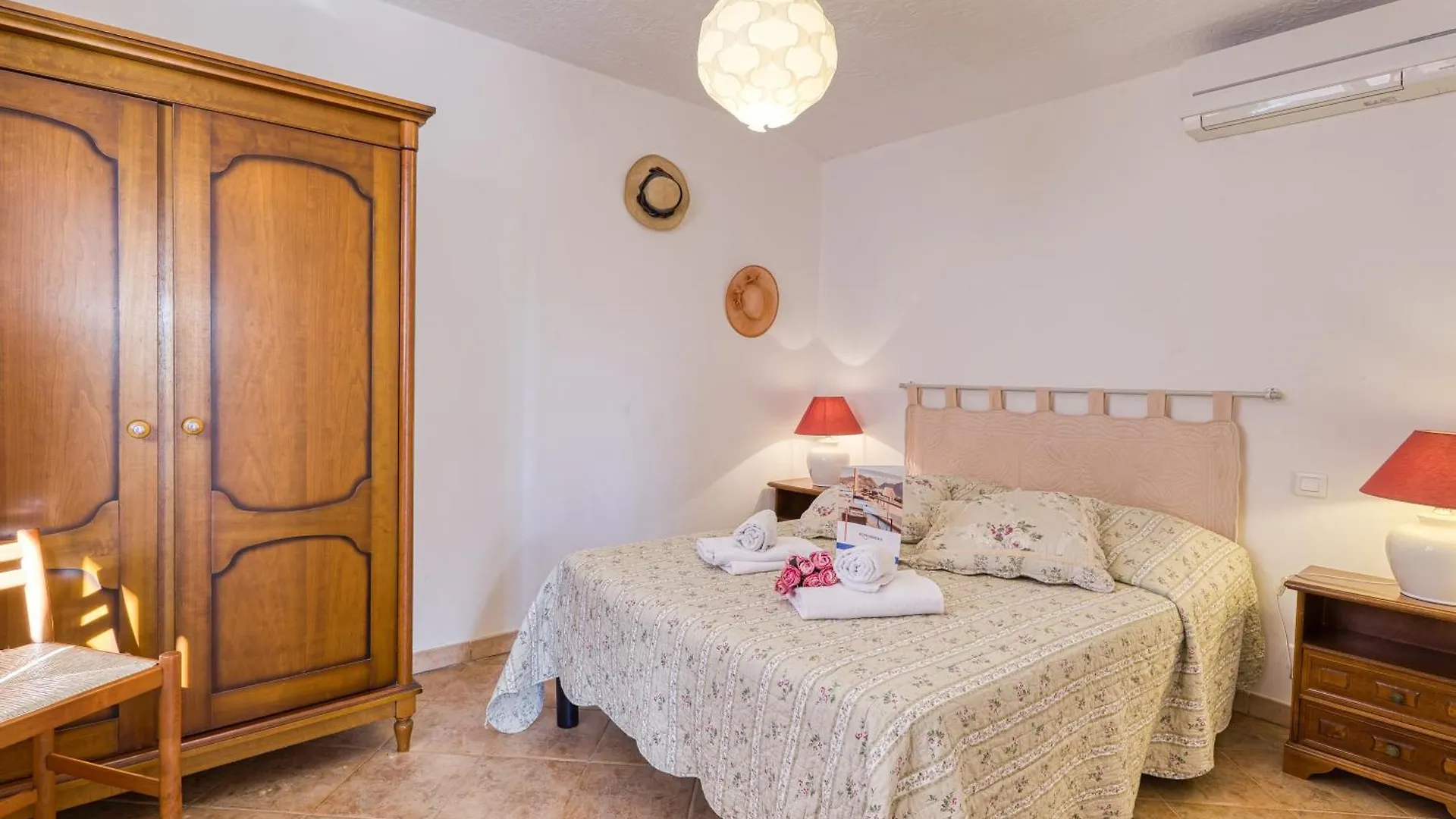 Apartment Maison Baousset - Happy Rentals Menton France